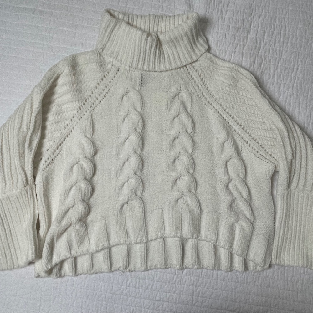 Chenille Oversized Cable Turtleneck